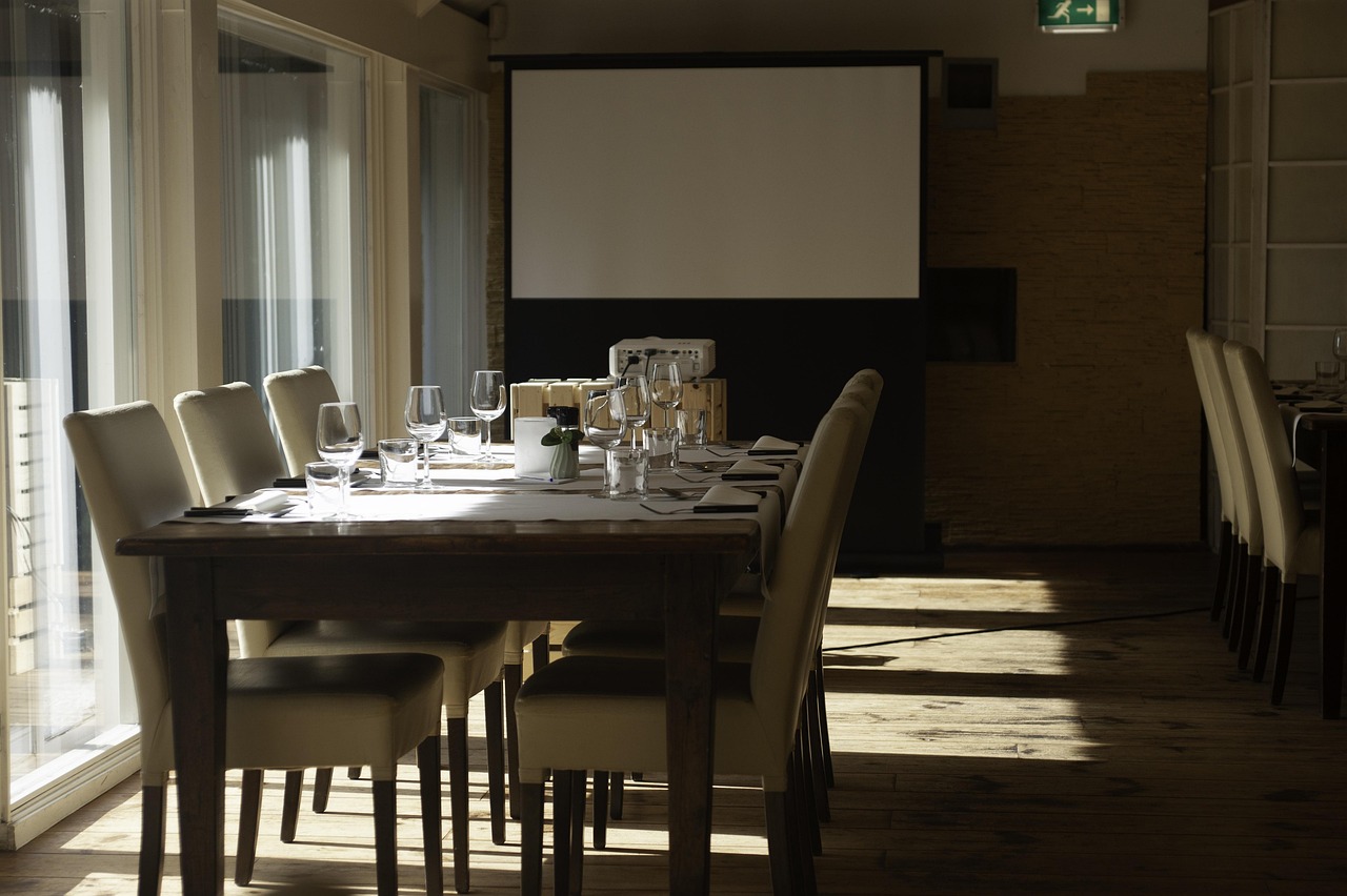 确定香烟对健康的影响——是否可以全面评估?